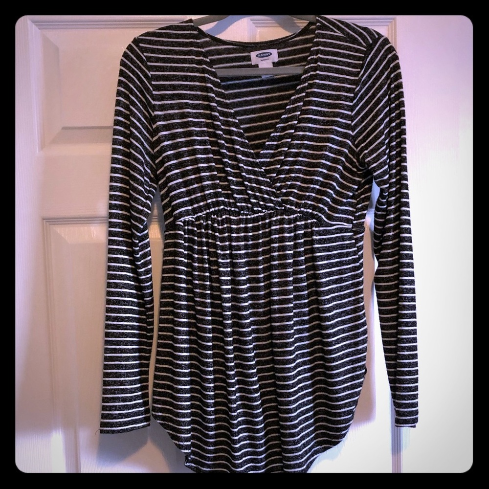 Old Navy Striped Maternity/Nursing Blouse